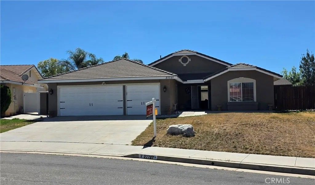 Photo of 27727 Eagles Crest, Menifee, CA 92585 (MLS # CV26065129)