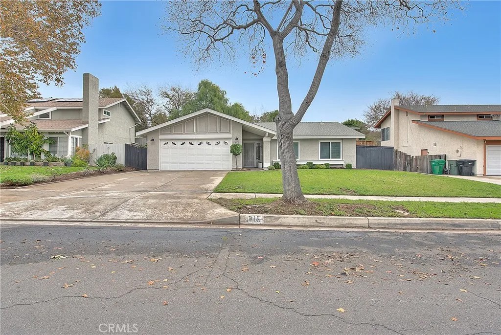 915 Auburndale