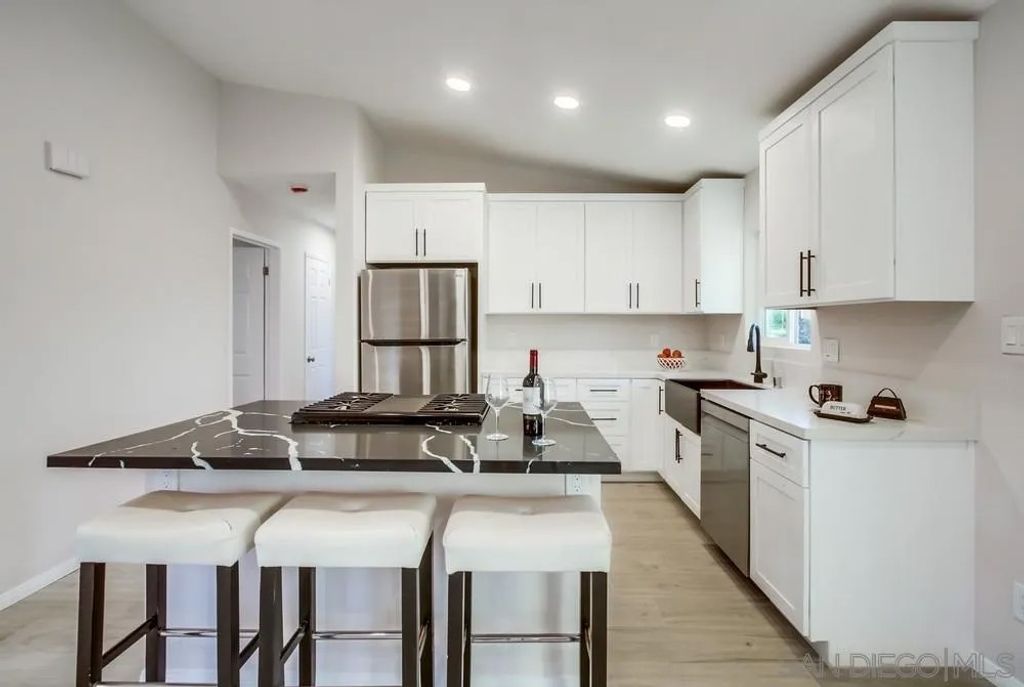Photo of 3205 Mesa Verde Rd, San Diego, CA 91902 (MLS # 250040865)