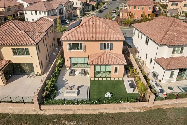 115 Sky Hts, Irvine