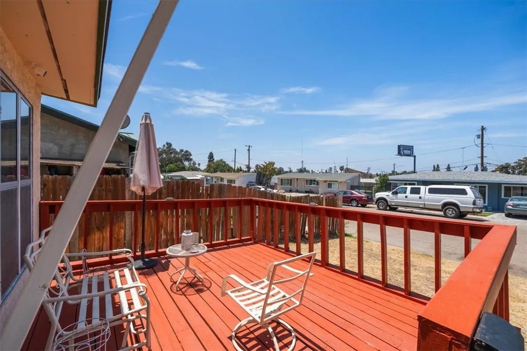 3139 Winlow St.