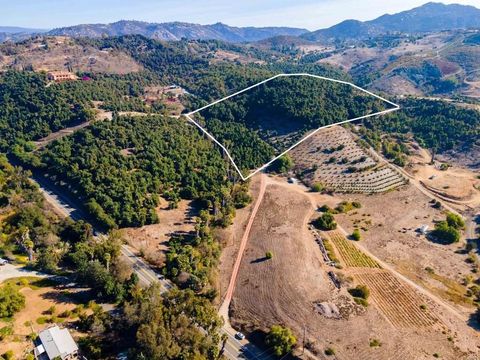 3731 Gopher Canyon Vista CA 92084