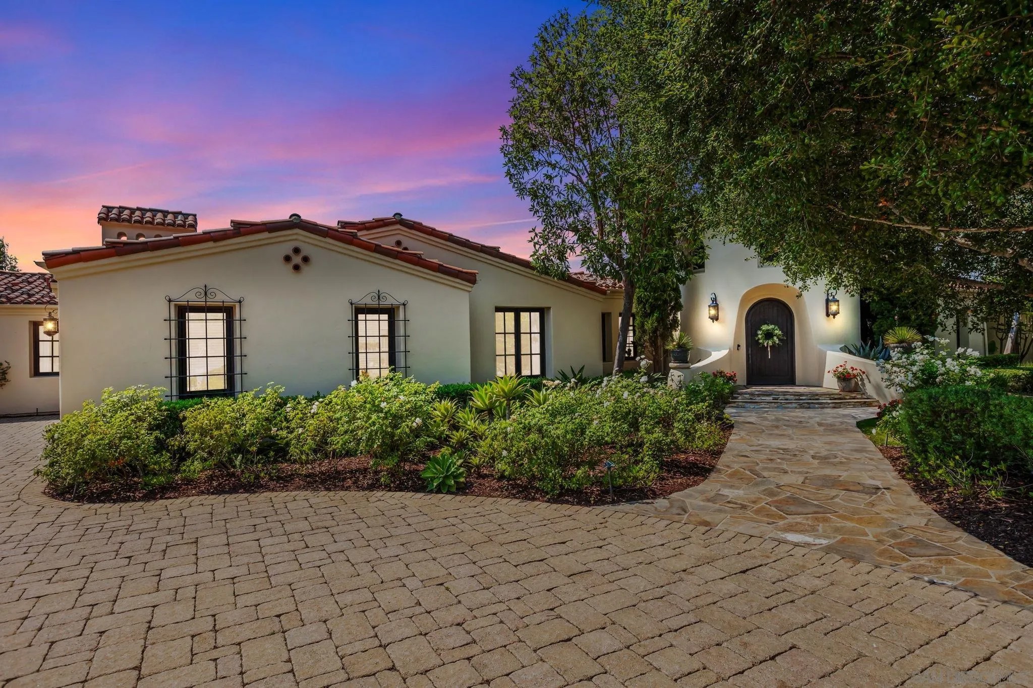 7975 Villas