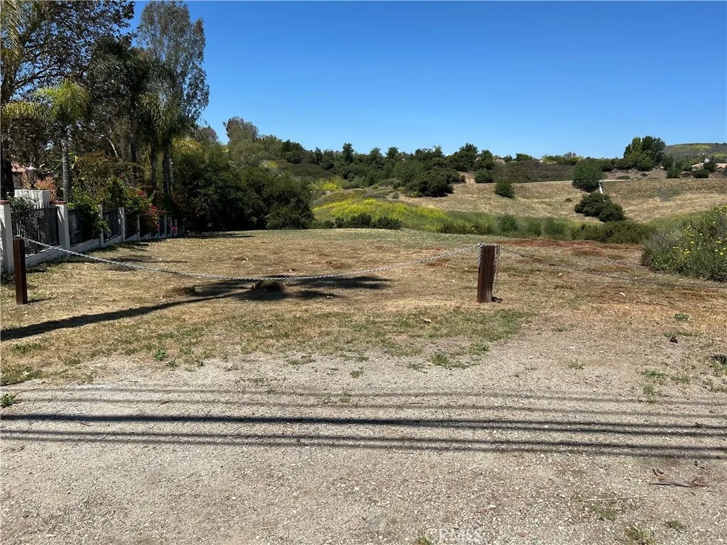 24201 Mulholland