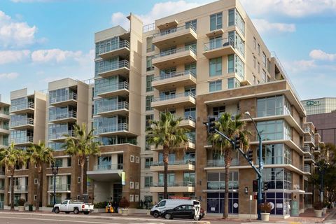 Tiny photo for 1431 Pacific Highway #113, San Diego, CA 92101 (MLS # 250033593)