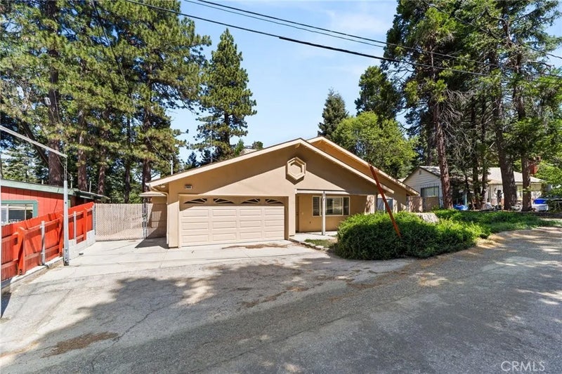 31686 Luring Pines Circle