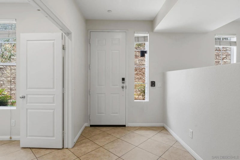 750 Harbor Cliff Way 105
