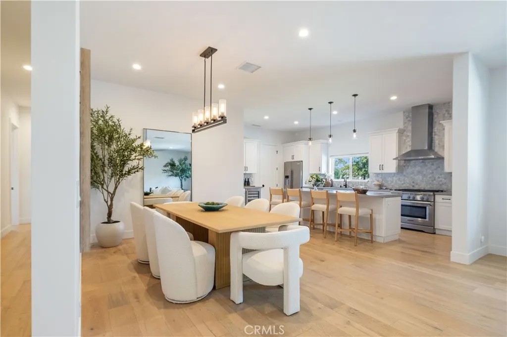 333 Mesa Drive