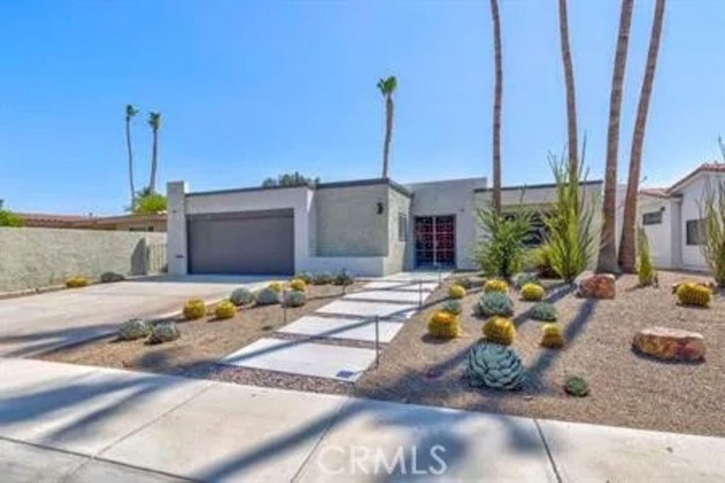 Photo of 43660 Elkhorn Trl, Palm Desert, CA 92211 (MLS # TR26026412)