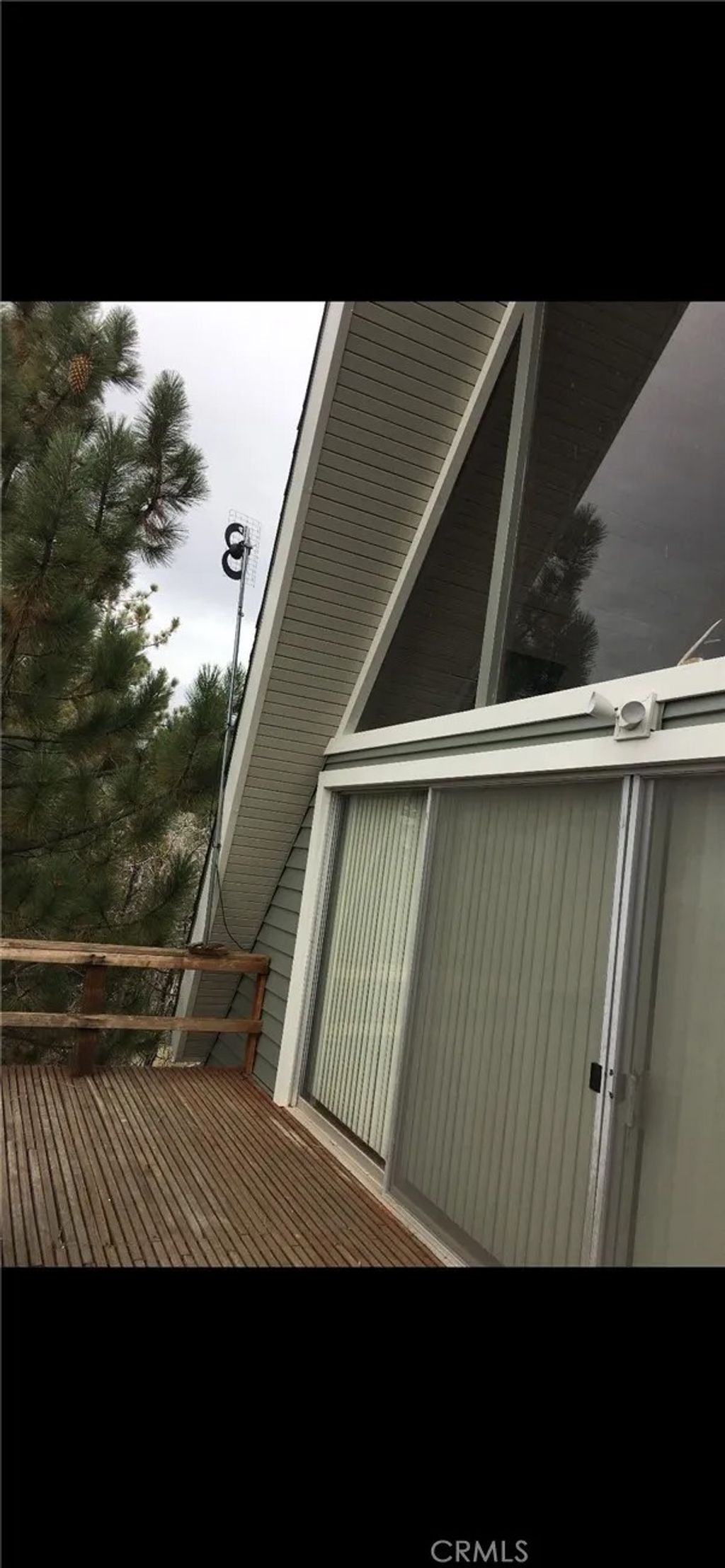 Photo of 340 Bobcat Road, Green Valley Lake, CA 92314 (MLS # IV26041094)