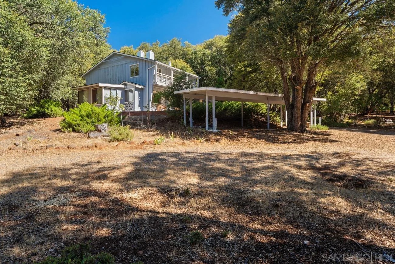 4728 Pine Ridge Ave.