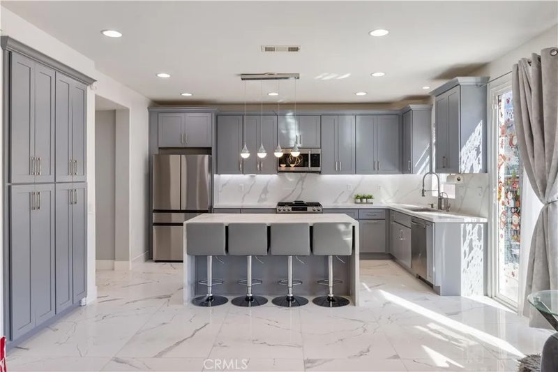 25090 Acorn Court
