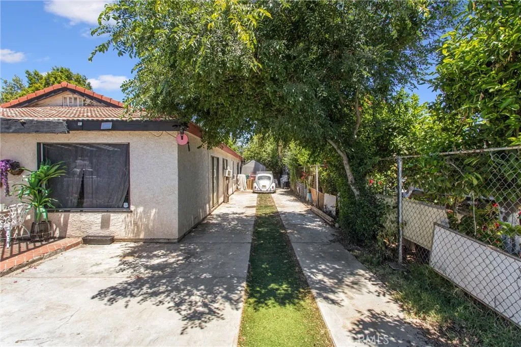 24546 E Little 3rd