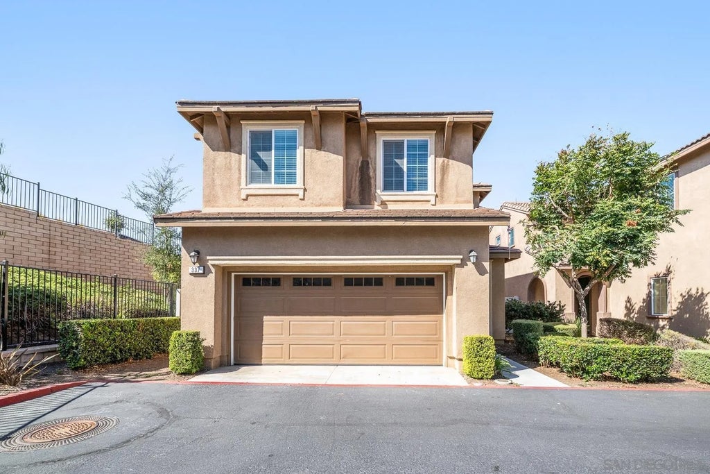 Photo of 337 Dun Blazer, Fallbrook, CA 92028 (MLS # 260022543)