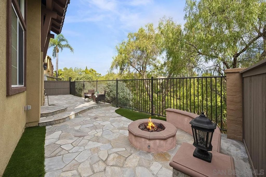 Photo of 2701 Villas Way, San Diego, CA 92108 (MLS # 250045270)