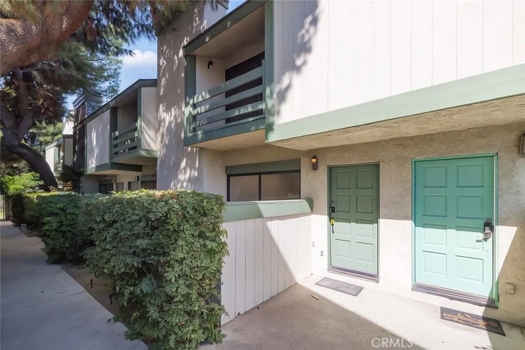 Photo of 7550 Zombar #11, Van Nuys, CA 91406 (MLS # GD26091825)