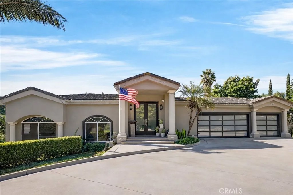 1445 Westridge Way