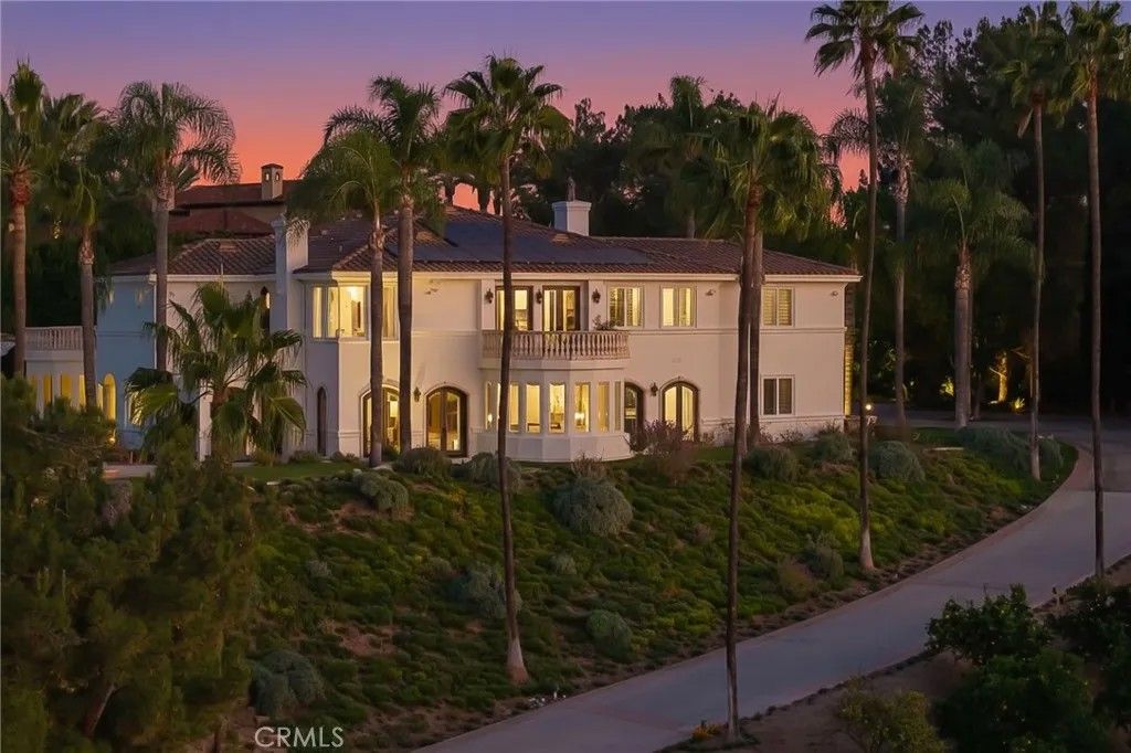 Photo of 2019 Polo Court, Riverside, CA 92506 (MLS # IV25260935)