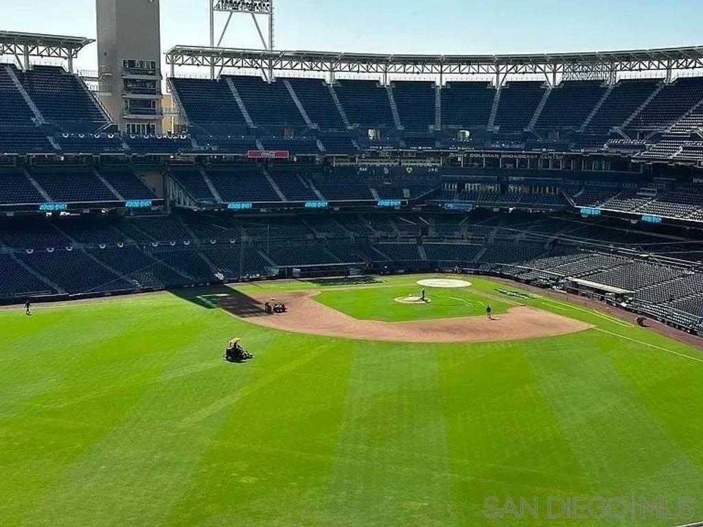 Photo of 325 7th Ave #1301, San Diego, CA 92101 (MLS # 260007107)