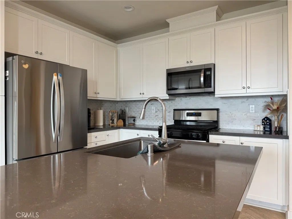 Photo of 4096 E Peony Paseo #23, Ontario, CA 91761 (MLS # DW26001116)