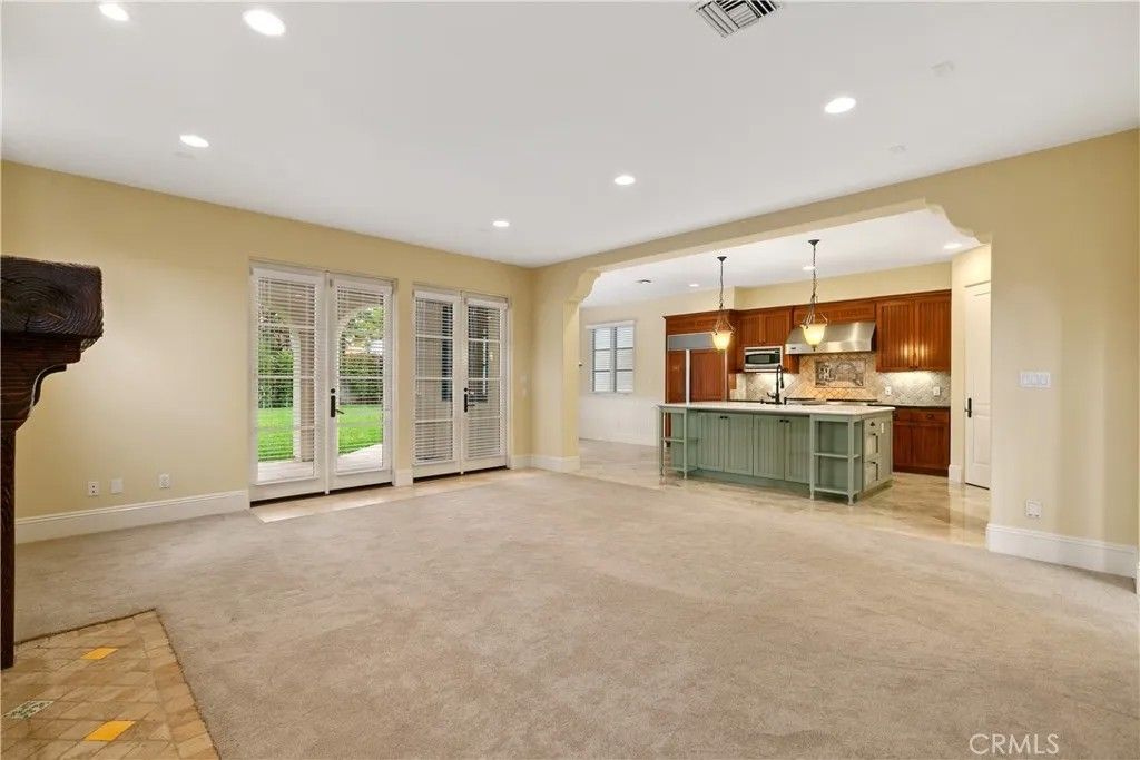 Photo of 633 21st St, Hermosa Beach, CA 90254 (MLS # SB25274454)