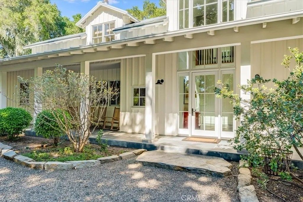 Photo of 3210 Cloudy Meadow Road, Templeton, CA 93465 (MLS # SC26064687)