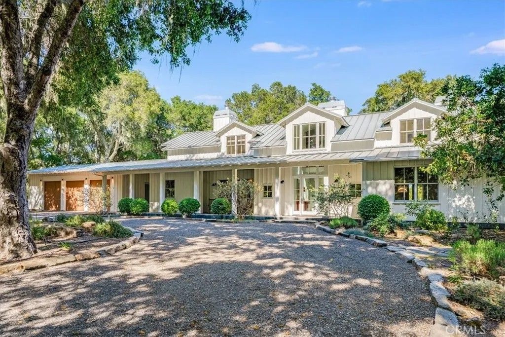 Photo of 3210 Cloudy Meadow Road, Templeton, CA 93465 (MLS # SC26064687)