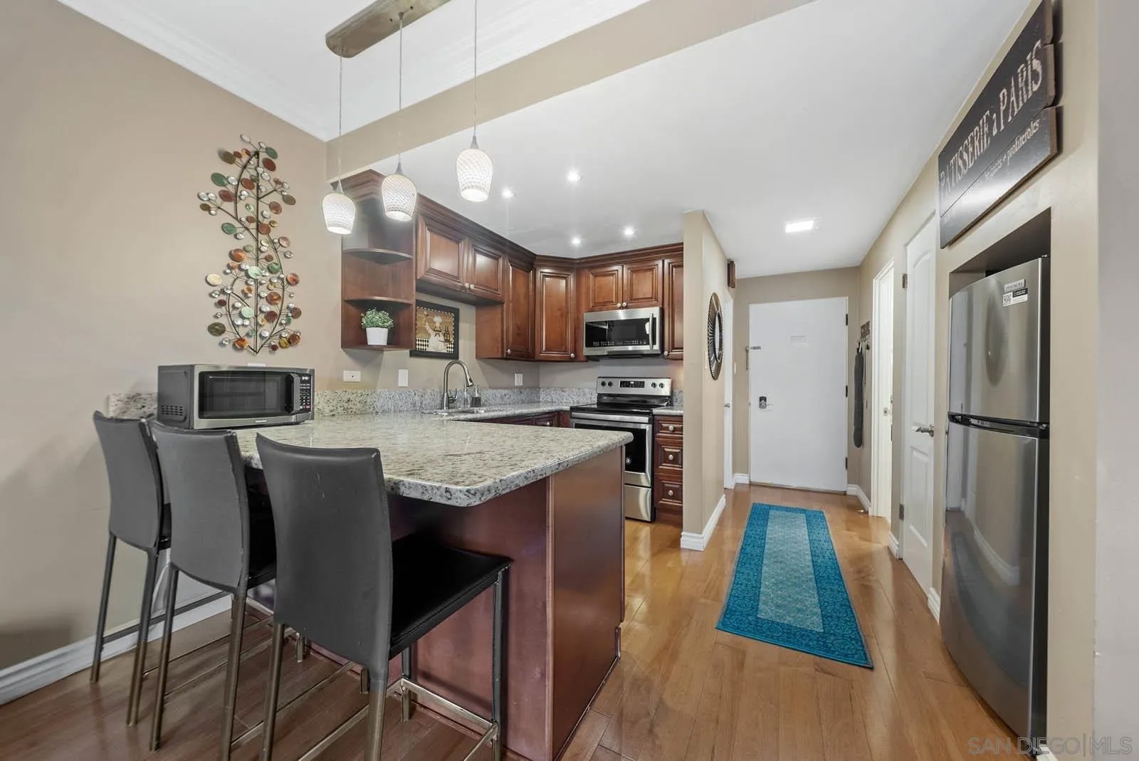 2005 Costa Del Mar Rd 636