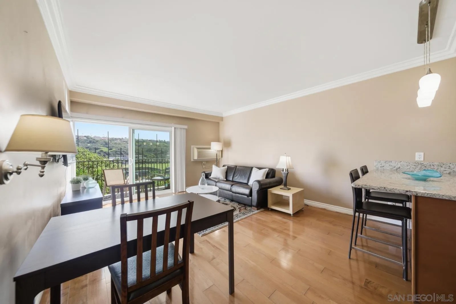 2005 Costa Del Mar Rd 636