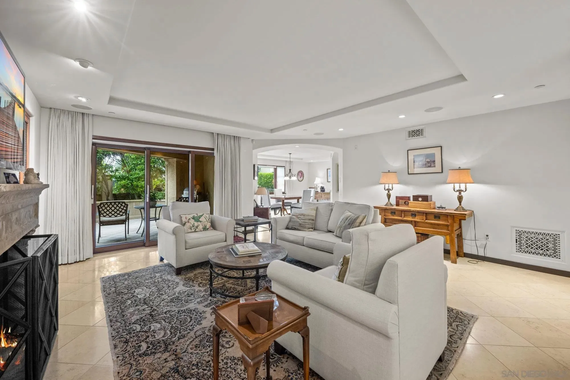 La Jolla, California 92037, United States, 3 Bedrooms Bedrooms, ,3 BathroomsBathrooms,Residential,Active,196977