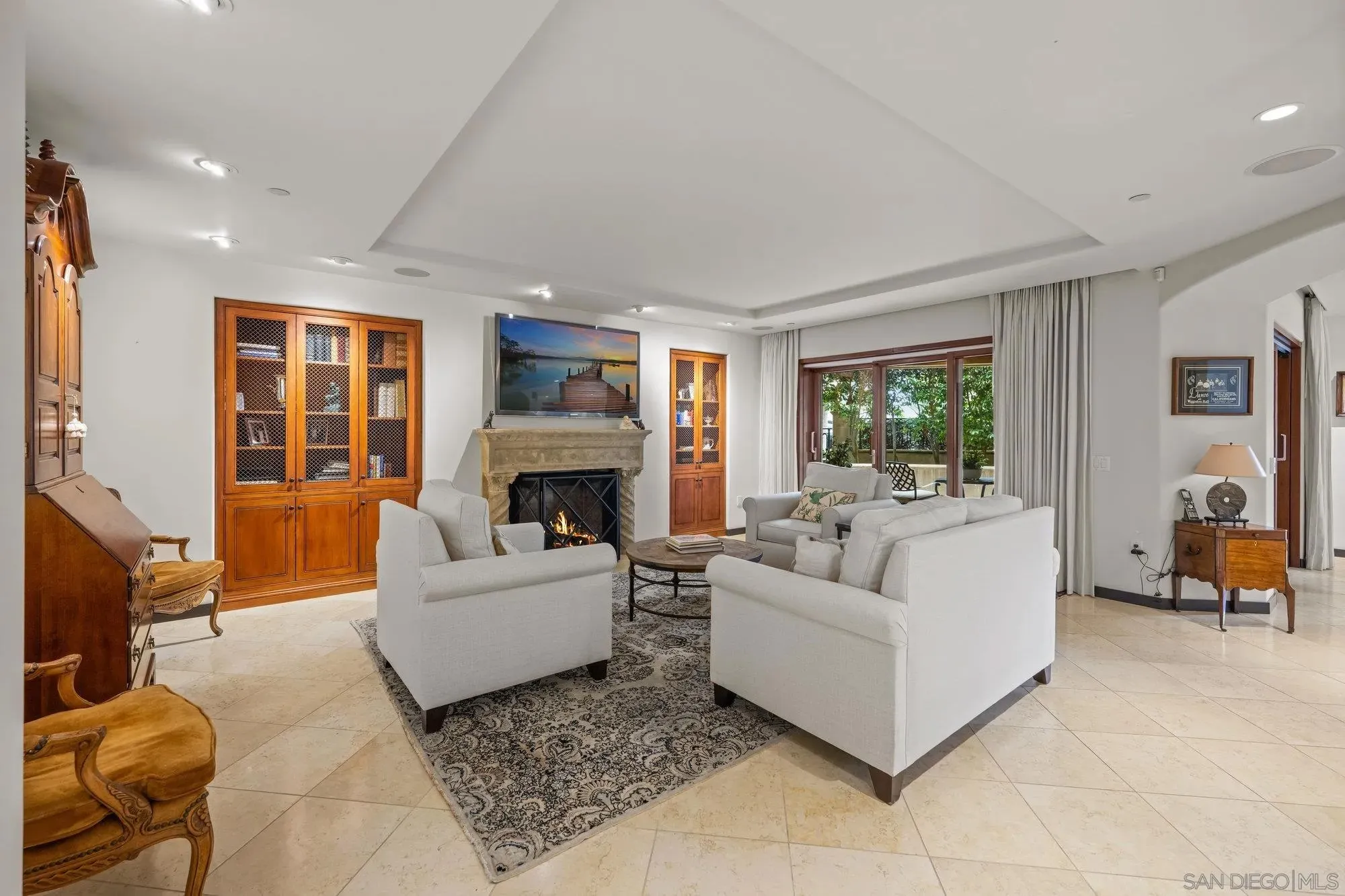 La Jolla, California 92037, United States, 3 Bedrooms Bedrooms, ,3 BathroomsBathrooms,Residential,Active,196977