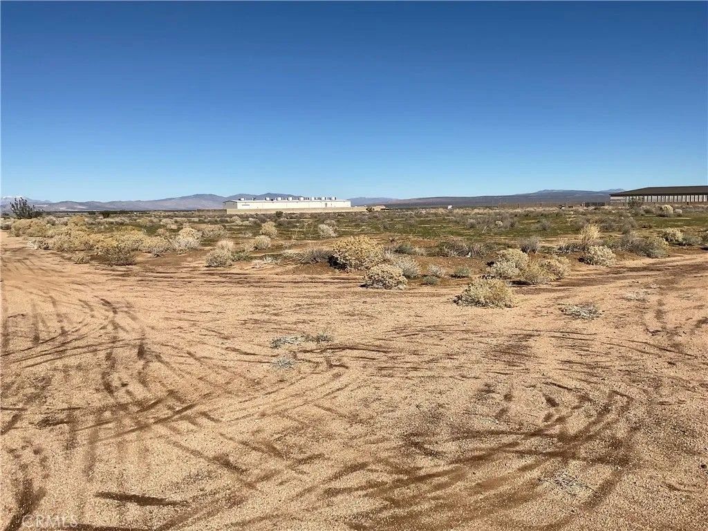 Photo of 0 Da Vinci Place, California City, CA 93505 (MLS # SR26109506)