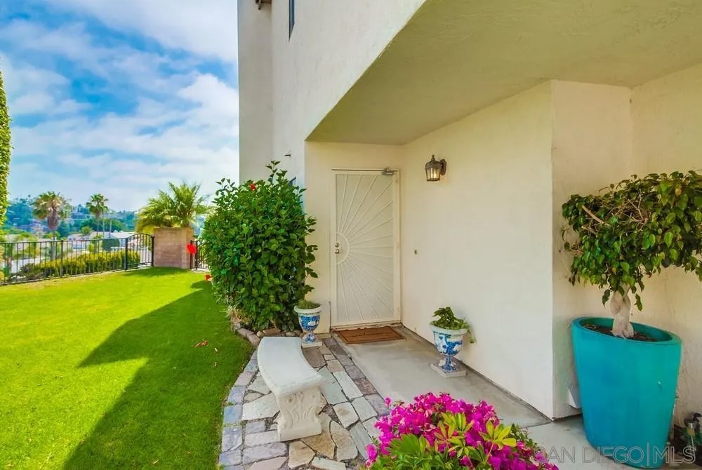 2773 Vista Del Oro