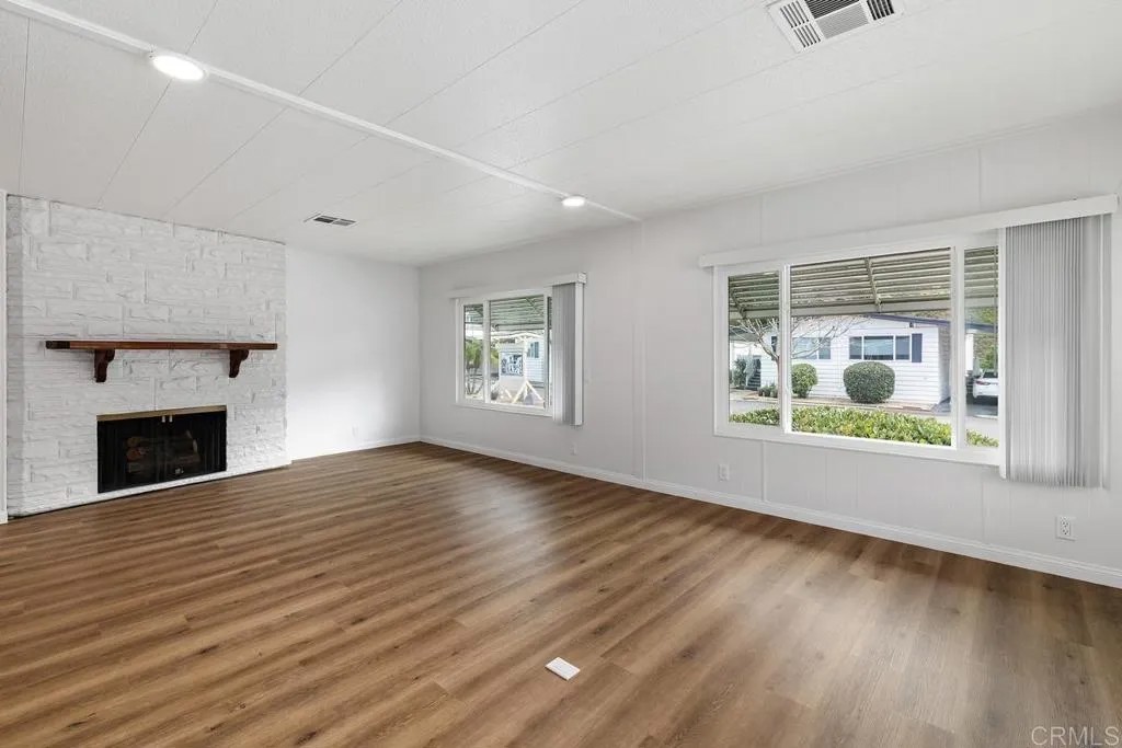 7467 Mission Gorge SPC 10