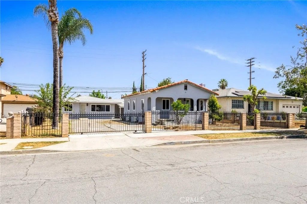 Photo of 1163 W 3rd Street, Pomona, CA 91766 (MLS # AR26060328)