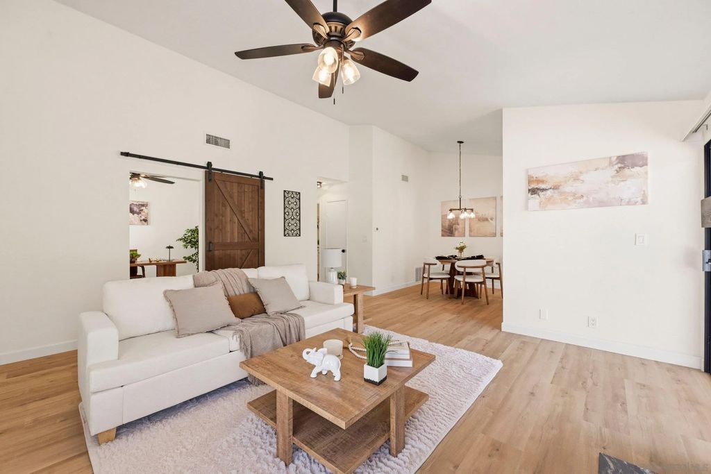 Photo of 12855 Via Moura, San Diego, CA 92128 (MLS # 260014084)