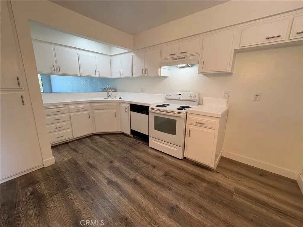 4505 California 402