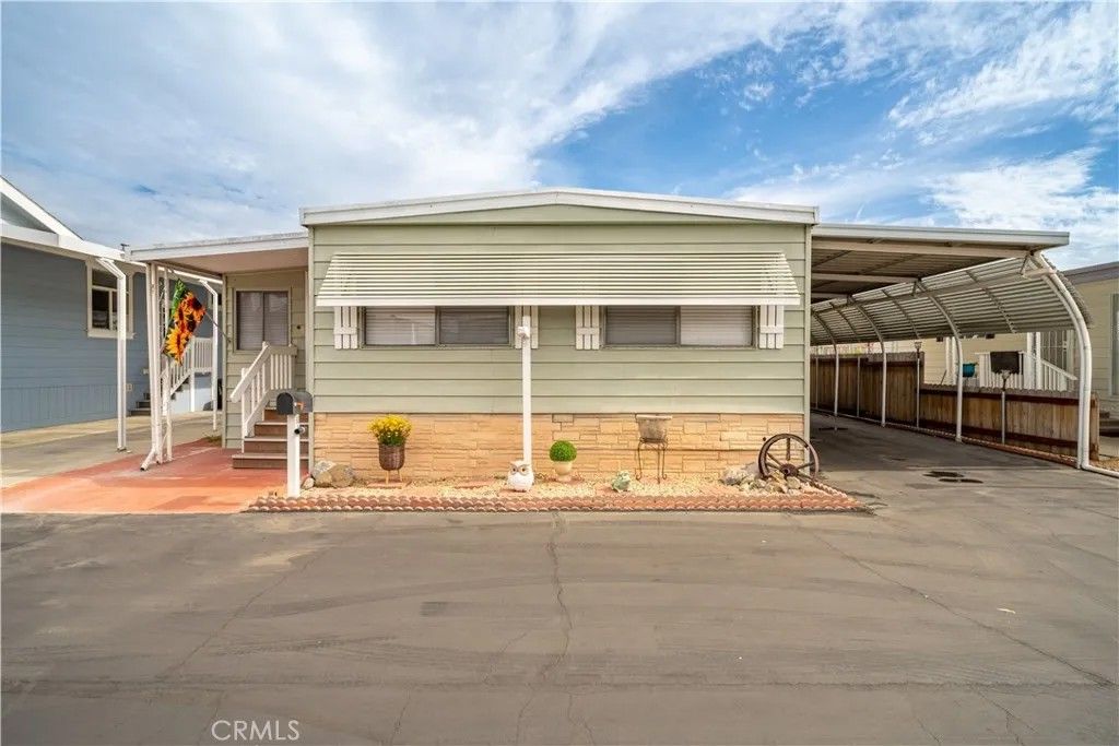 Photo of 1630 W Covina Blvd #60, San Dimas, CA 91773 (MLS # CV26038179)