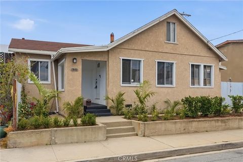 Tiny photo for 2005 phelan Lane, Redondo Beach, CA 90278 (MLS # GD26047300)