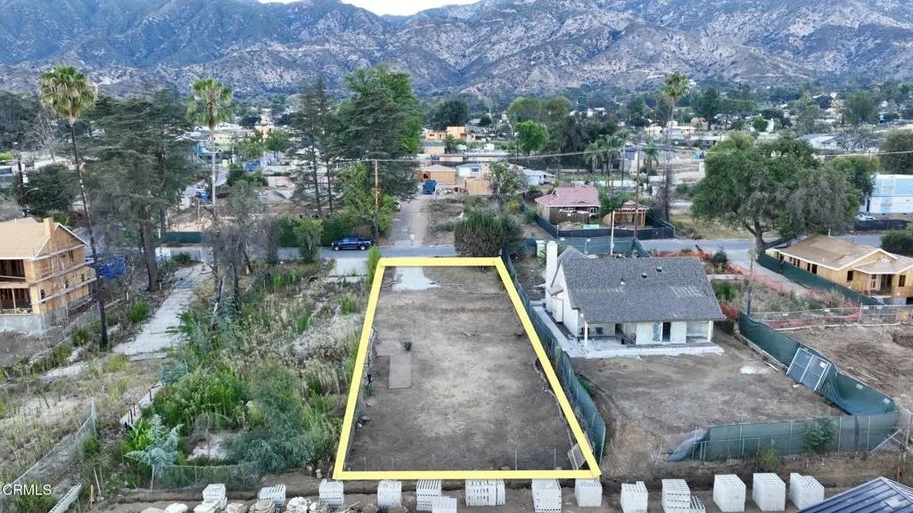 Photo of 88 E Palm ST, Altadena, CA 91001 (MLS # P1-27979)