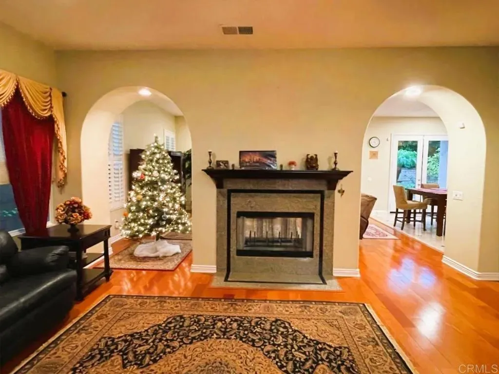 San Diego, California 92130, United States, 5 Bedrooms Bedrooms, ,5 BathroomsBathrooms,Residential,Active,226205