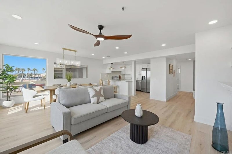714 Seacoast Drive 216