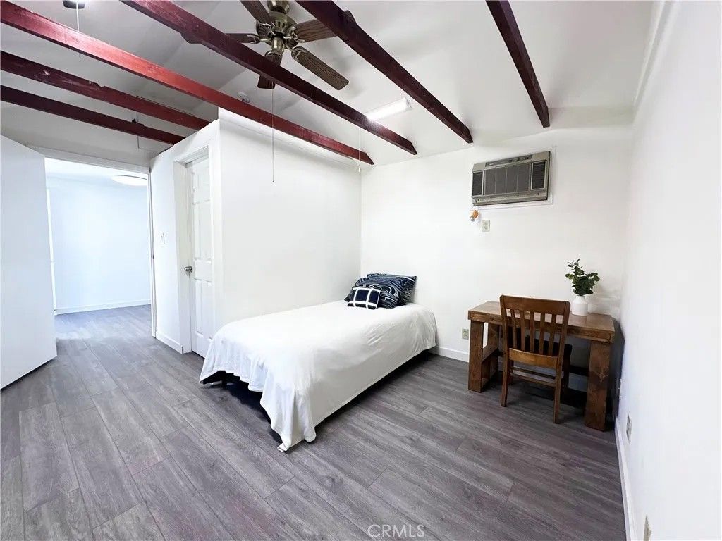 Photo of 7445 Orion #3, Van Nuys, CA 91406 (MLS # SR26034687)