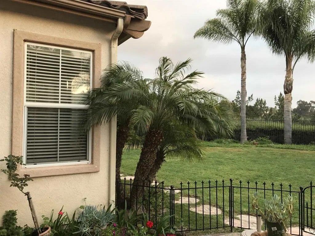 7908 Calle Oliva