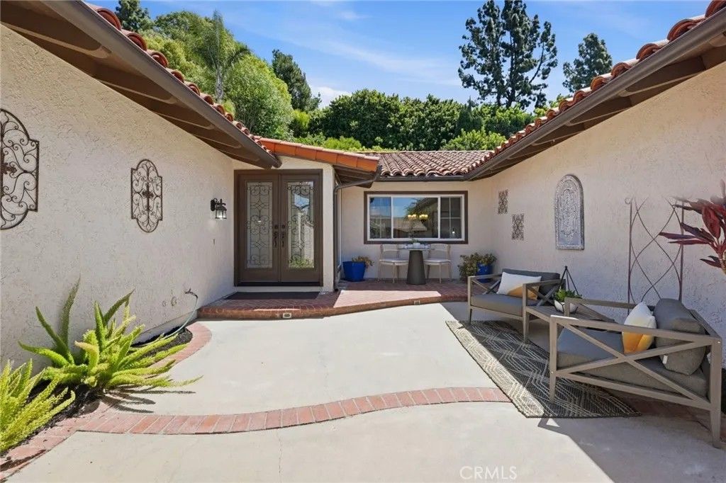 Photo of 24752 San Andres Ln, Mission Viejo, CA 92691 (MLS # OC26092179)
