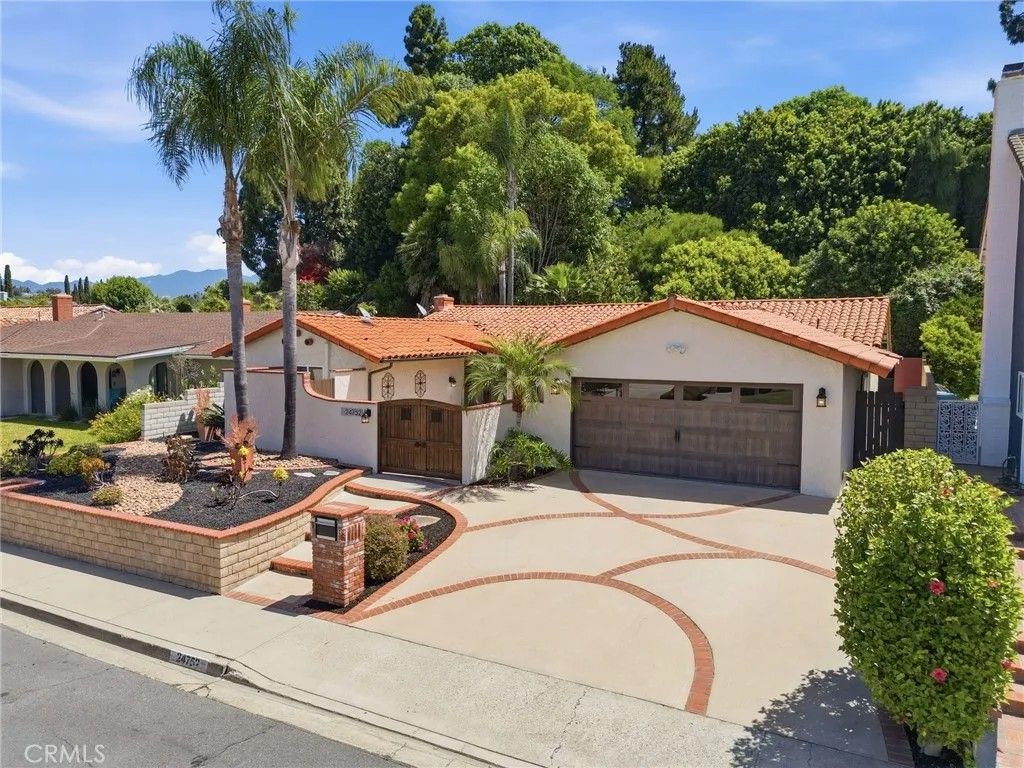 Photo of 24752 San Andres Ln, Mission Viejo, CA 92691 (MLS # OC26092179)