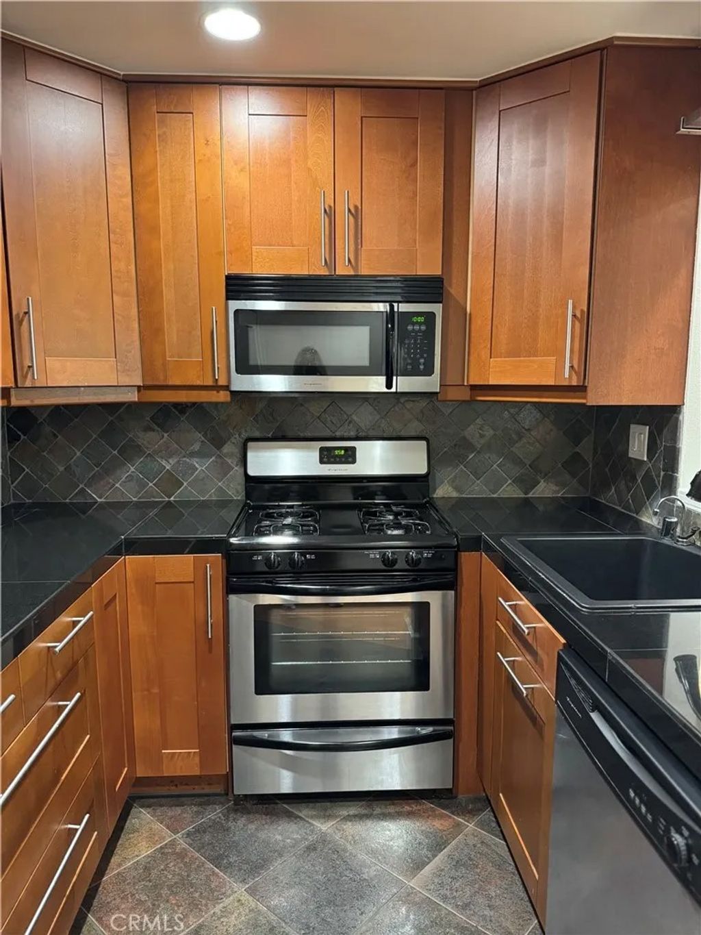 Photo of 16 Andarrios #13, Rancho Santa Margarita, CA 92688 (MLS # OC25281426)