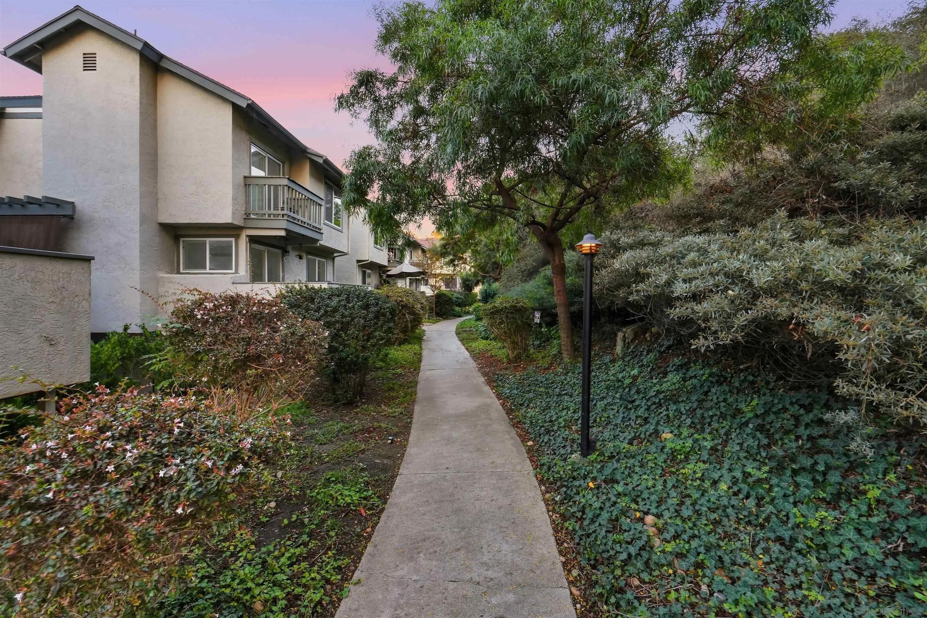 6939 Park Mesa 114
