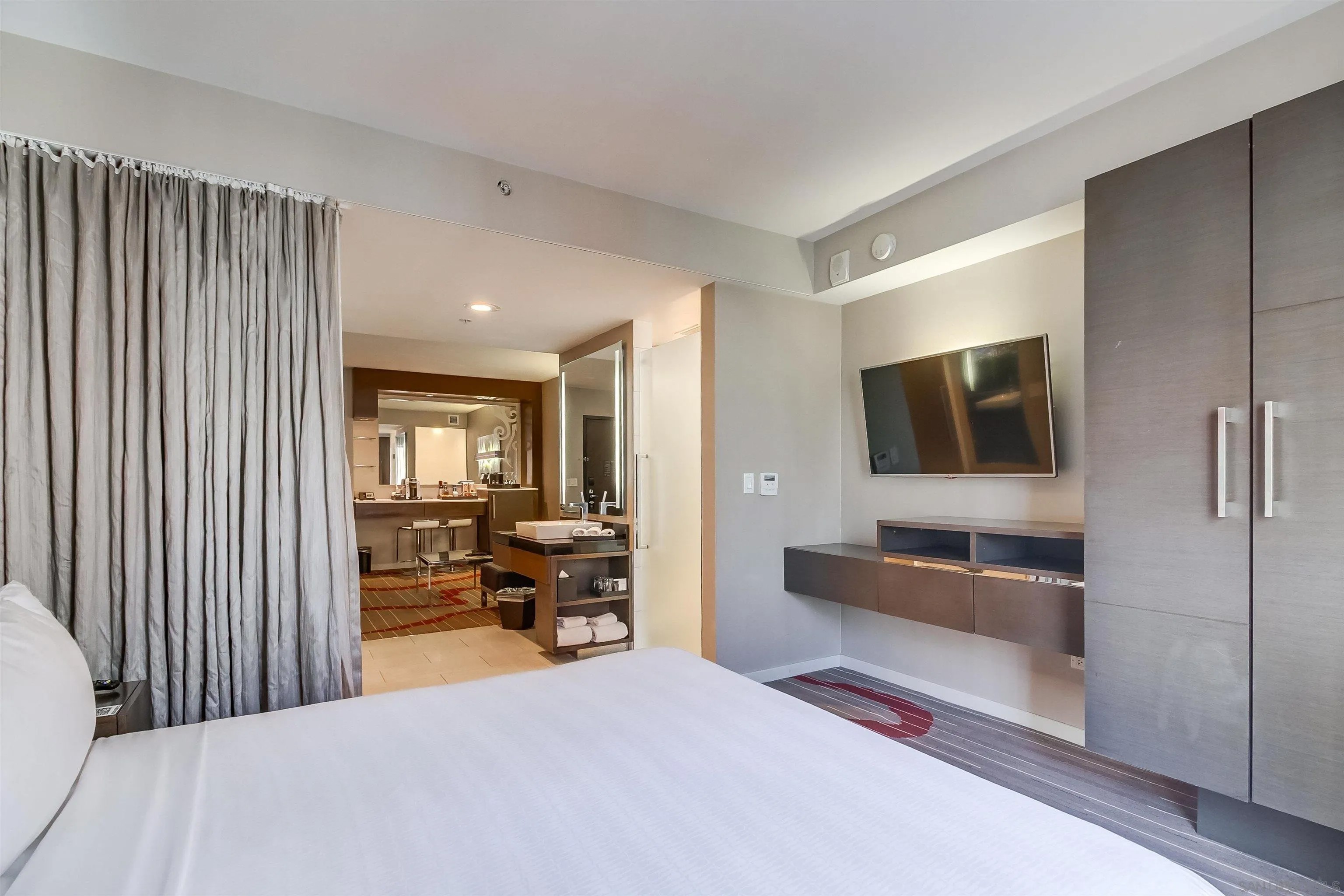 207 5Th Ave 442