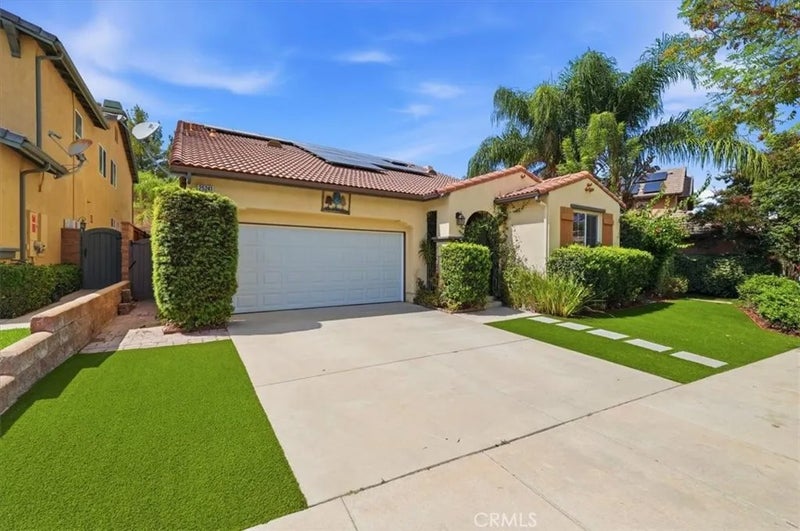 25241 Pacific Crest